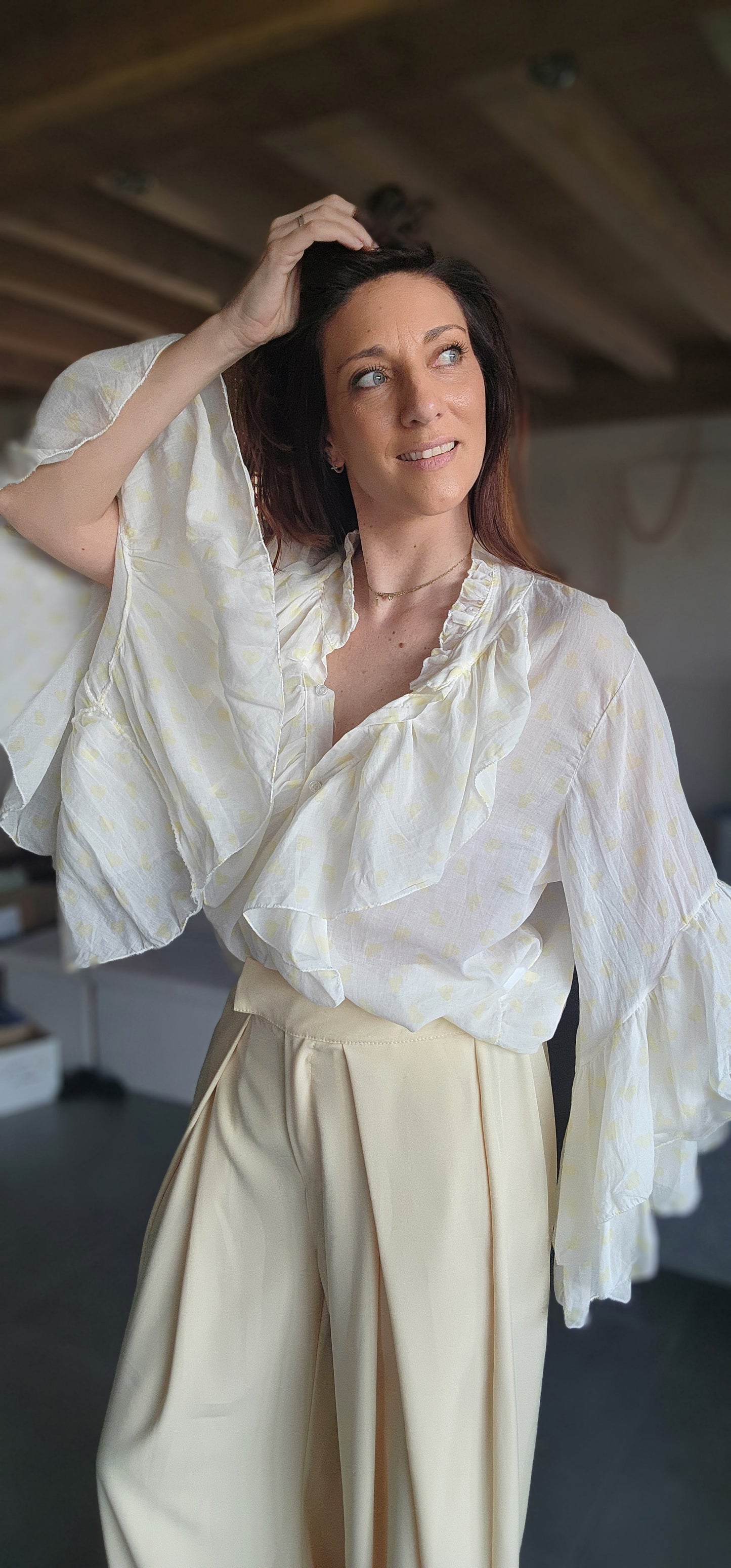 Chemise Volant IBIZA Ivoire / Cœur Jaune Pastel